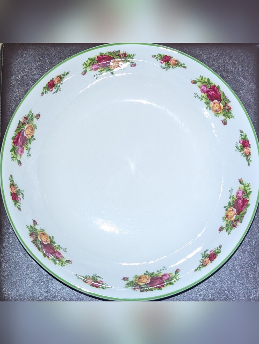 Royal Albert Old Country Roses Fine China Plate - 1998 Edition